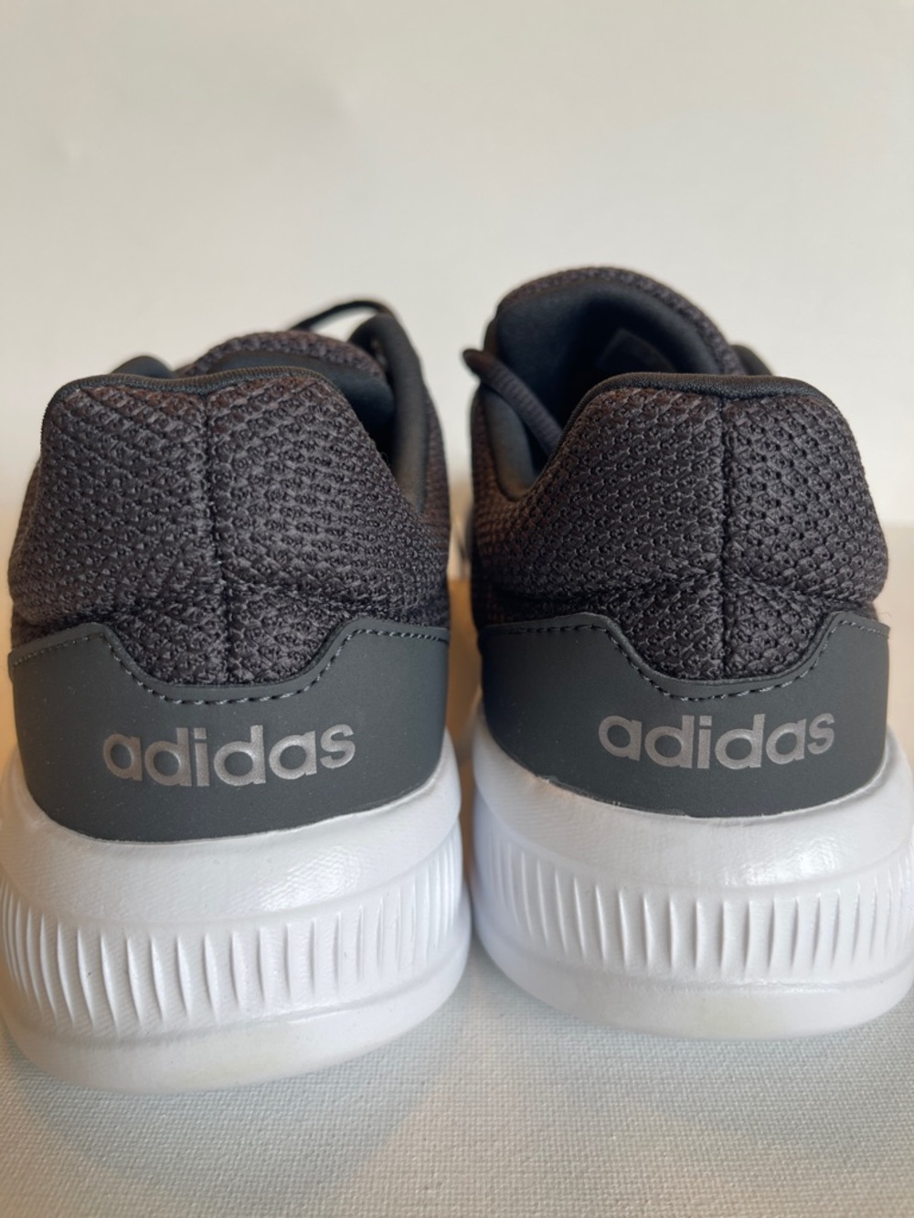 NIB ADIDAS WOMENS LITERACER CLN 2.0 SNEAKER CARBON/IRON METALLIC/CORE BLK SZ 8.5 - Picture 9 of 13